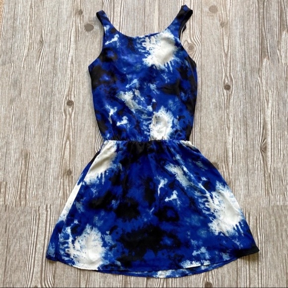 Forever 21 Blue Tie Dye Draped Cowl Back Dress - Picture 3 of 6